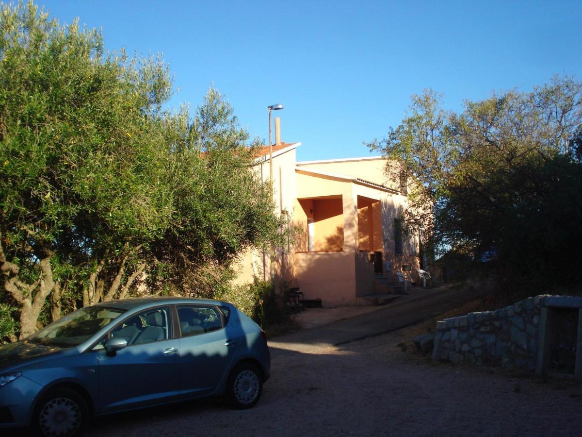 Casa Vacanza Costa Rossa Vista Mare Trinita d'Agultu e Vignola Bagian luar foto