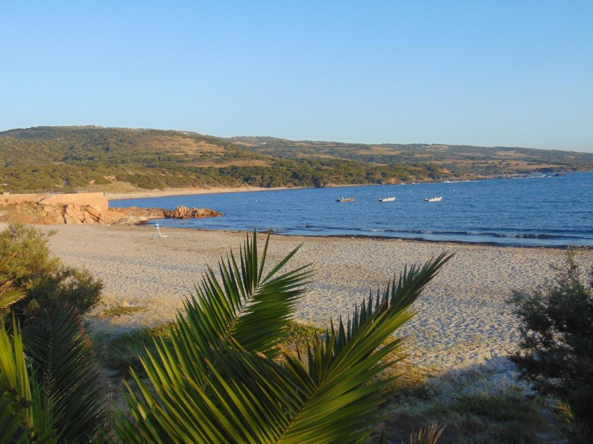 Casa Vacanza Costa Rossa Vista Mare Trinita d'Agultu e Vignola Bagian luar foto