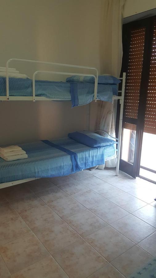 Casa Vacanza Costa Rossa Vista Mare Trinita d'Agultu e Vignola Bagian luar foto